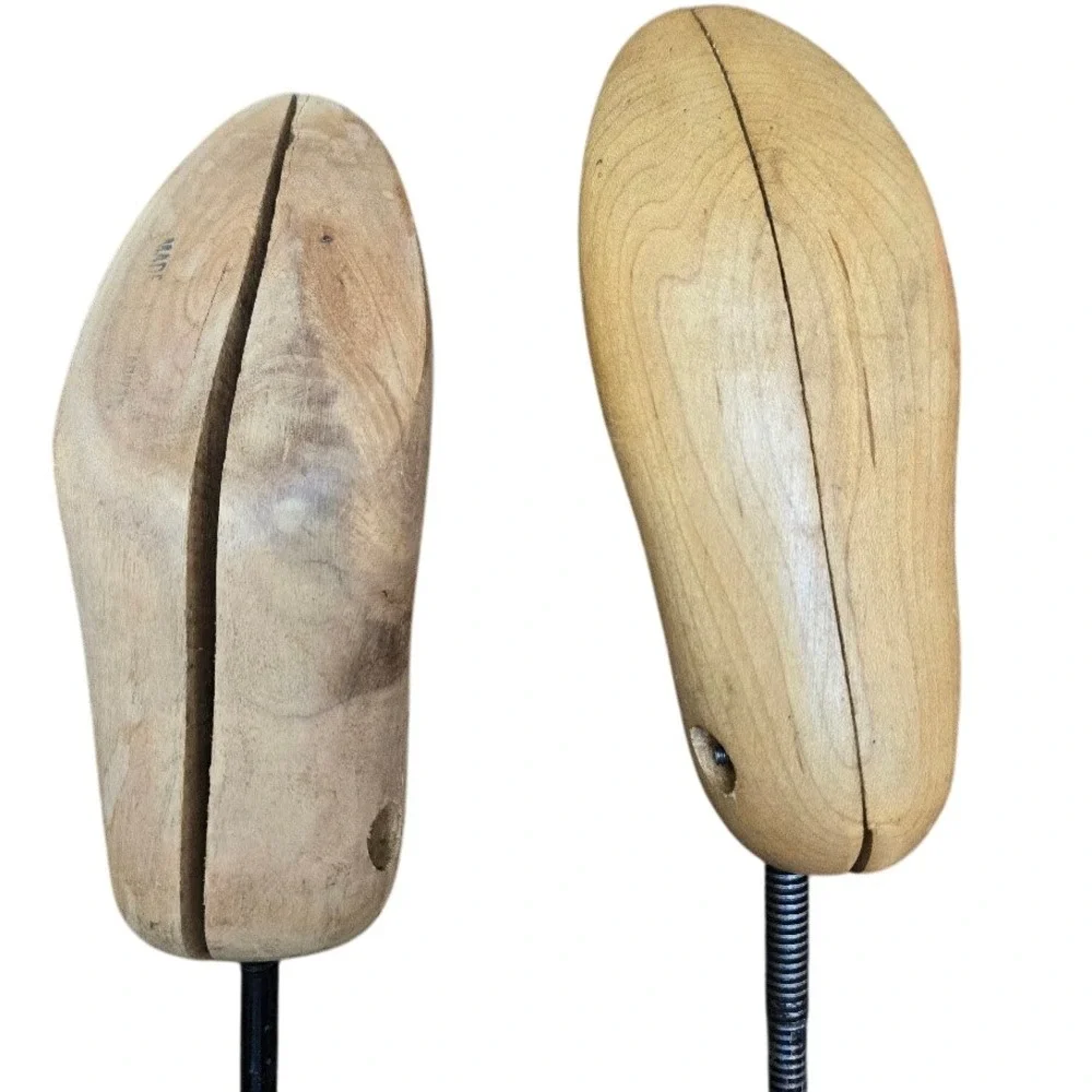 Vintage Adjustable‎ Wooden Shoe Tree Stretcher Form Lot D25/3166